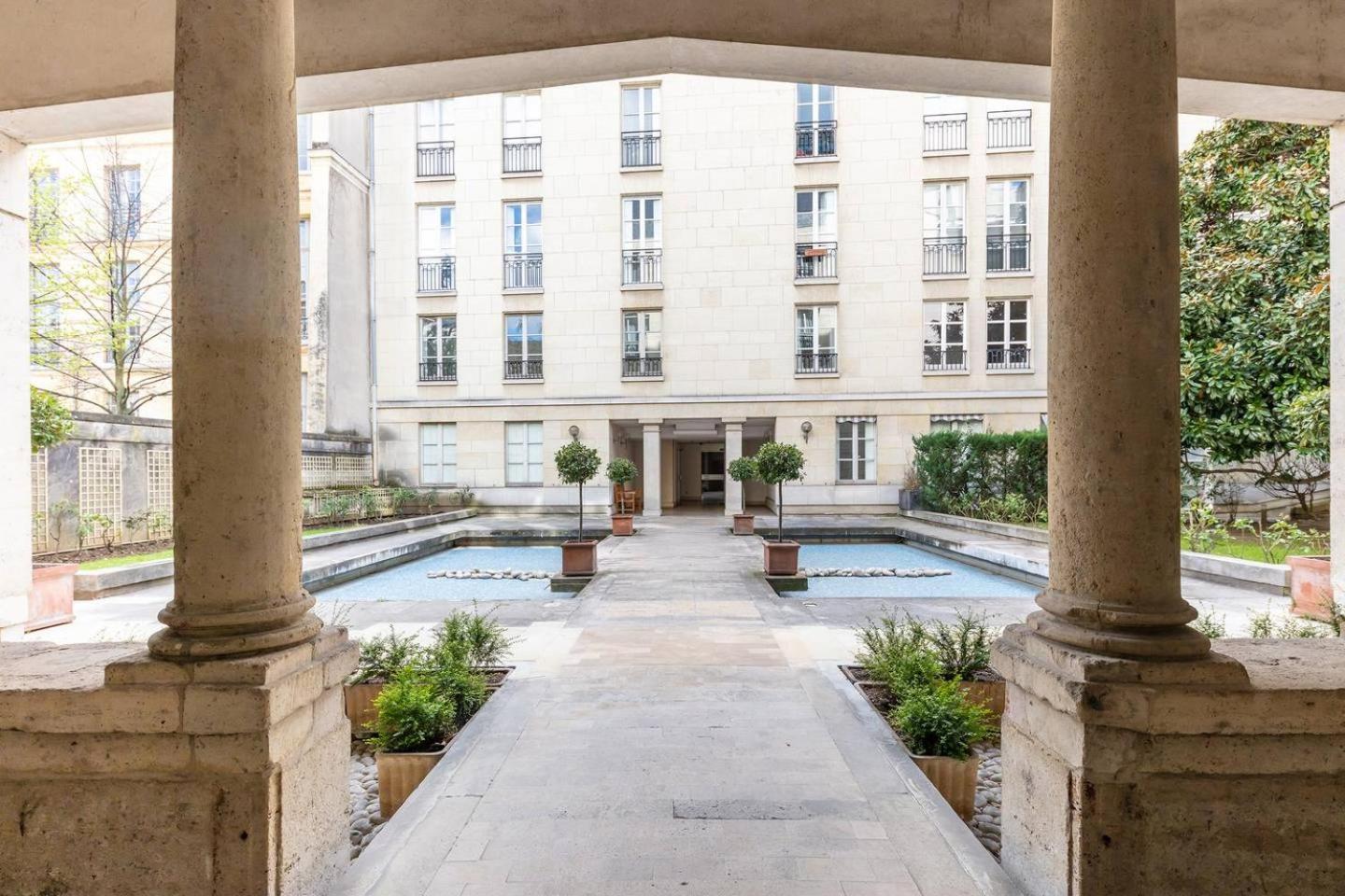 Home In Paris Marais Elegant Flat In Old Paříž Exteriér fotografie